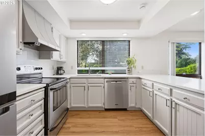 10305 NE 9th St, Vancouver, WA 98664 - Photo 15