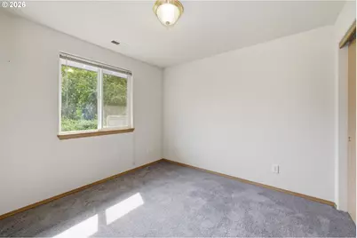1077 S 10th St, Lebanon, OR 97355 - Photo 23