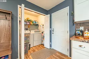 1415 S Bertelsen Rd, Eugene, OR 97402 - Photo 15