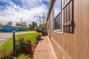 1415 S Bertelsen Rd, Eugene, OR 97402 - Photo 5