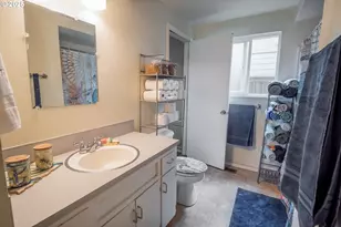 2783 31st St, Springfield, OR 97477 - Photo 11