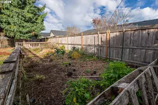 2783 31st St, Springfield, OR 97477 - Photo 27