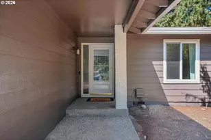 4725 SW 207th Ct, Beaverton, OR 97078 - Photo 3