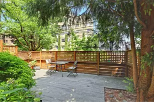 2176 NW Everett St, Portland, OR 97210 - Photo 13