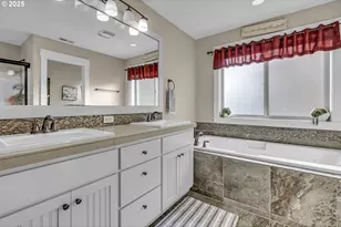 17478 SW Max Ct, Beaverton, OR 97078 - Photo 27