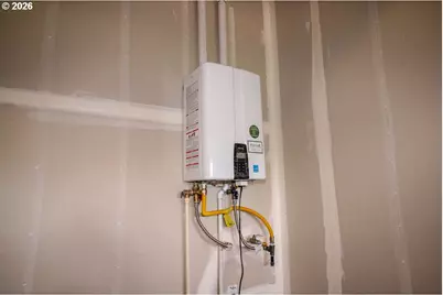 1272 S Quartz Dr, Cornelius, OR 97113 - Photo 27