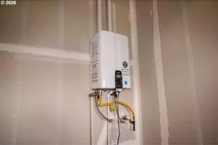 1272 S Quartz Dr, Cornelius, OR 97113 - Photo 27