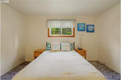 25465 S Beavercreek Rd, Beavercreek, OR 97004 - Photo 17