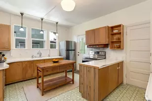 715 NE 5th St, McMinnville, OR 97128 - Photo 17