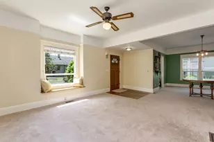 715 NE 5th St, McMinnville, OR 97128 - Photo 5