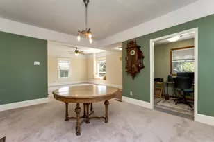 715 NE 5th St, McMinnville, OR 97128 - Photo 9