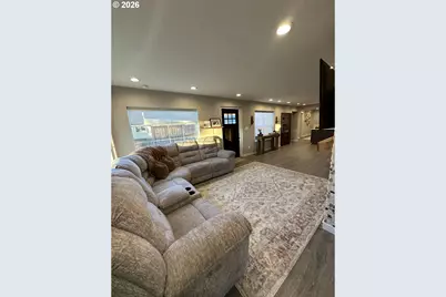 1521 NE Morris St, Roseburg, OR 97470 - Photo 5