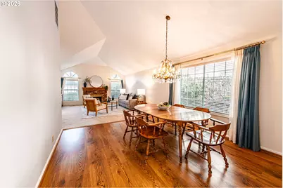 1810 Happy Ln, Eugene, OR 97401 - Photo 13