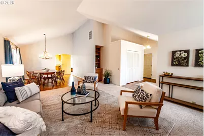 1810 Happy Ln, Eugene, OR 97401 - Photo 11