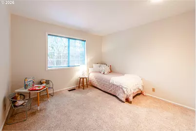 1810 Happy Ln, Eugene, OR 97401 - Photo 33