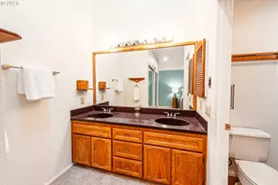 1810 Happy Ln, Eugene, OR 97401 - Photo 29