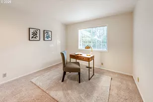 1810 Happy Ln, Eugene, OR 97401 - Photo 31