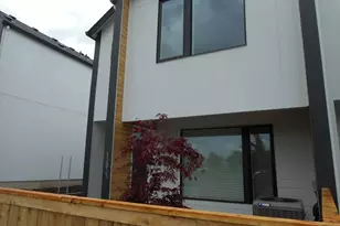 12033 SE 5th St, Vancouver, WA 98683 - Photo 3