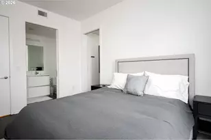 1075 NW Northrup St, Portland, OR 97209 - Photo 25
