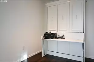 1075 NW Northrup St, Portland, OR 97209 - Photo 31