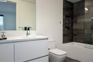 1075 NW Northrup St, Portland, OR 97209 - Photo 27