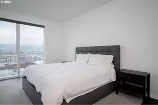 1075 NW Northrup St, Portland, OR 97209 - Photo 15