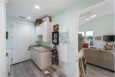 53 Shoreline Dr, Florence, OR 97439 - Photo 15