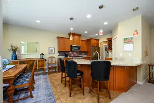 411 Oak Valley Loop, Winchester, OR 97495 - Photo 9