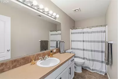 208 Salmonberry Ln, Longview, WA 98632 - Photo 31