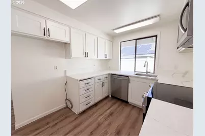 2515 NE Hyde St, Hillsboro, OR 97124 - Photo 13