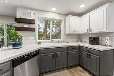 10340 SW Dunlin Pl, Beaverton, OR 97007 - Photo 11