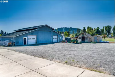 33195 Camas Swale Rd, Creswell, OR 97426 - Photo 35
