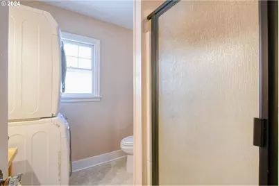 215 NW Despain Ave, Pendleton, OR 97801 - Photo 23