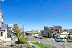 215 NW Despain Ave, Pendleton, OR 97801 - Photo 47