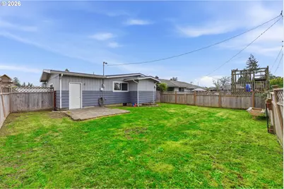 2175 State St, North Bend, OR 97459 - Photo 33