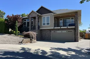 1323 SE Columbia Crest Ct, Vancouver, WA 98664 - Photo 3