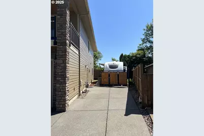 1323 SE Columbia Crest Ct, Vancouver, WA 98664 - Photo 7