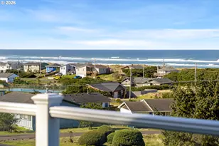 2105 NW Parker Ave, Waldport, OR 97394 - Photo 5