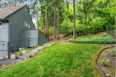 29 Hillshire Dr, Lake Oswego, OR 97034 - Photo 33