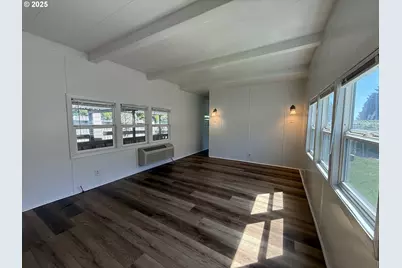 98090 W Benham Ln #7, Brookings, OR 97415 - Photo 9