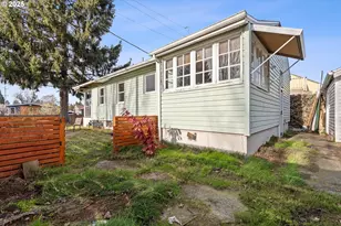 7906 N Wall Ave, Portland, OR 97203 - Photo 25