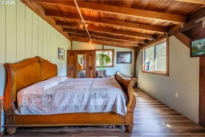 14982 Highway 42, Myrtle Point, OR 97458 - Photo 35