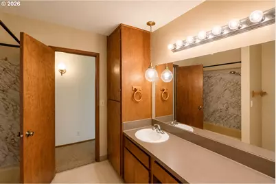 20141 S Zina Ct, Oregon City, OR 97045 - Photo 21