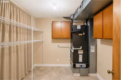 20141 S Zina Ct, Oregon City, OR 97045 - Photo 33