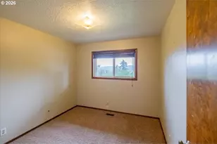 20141 S Zina Ct, Oregon City, OR 97045 - Photo 25