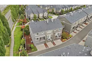 2264 NW Oak Knoll Pl, Beaverton, OR 97006 - Photo 41
