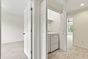 2264 NW Oak Knoll Pl, Beaverton, OR 97006 - Photo 23
