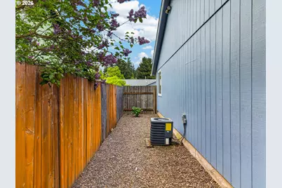 8479 SW Tygh Loop, Tualatin, OR 97062 - Photo 35