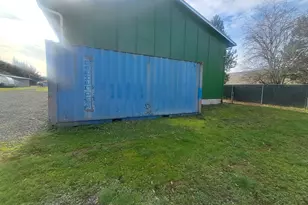 1441 W Main St, Molalla, OR 97038 - Photo 21