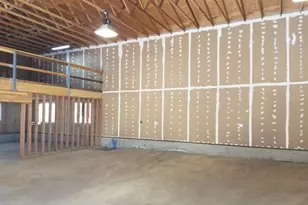 1441 W Main St, Molalla, OR 97038 - Photo 5